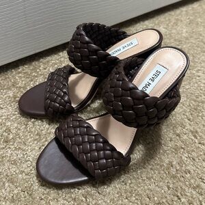 Steve Madden Tielo Brown Chunky Heel